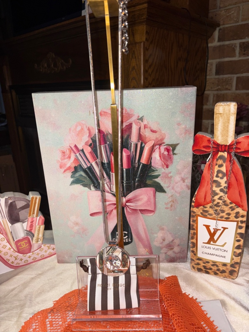 henri bendel silver pendant necklace with clear crystal